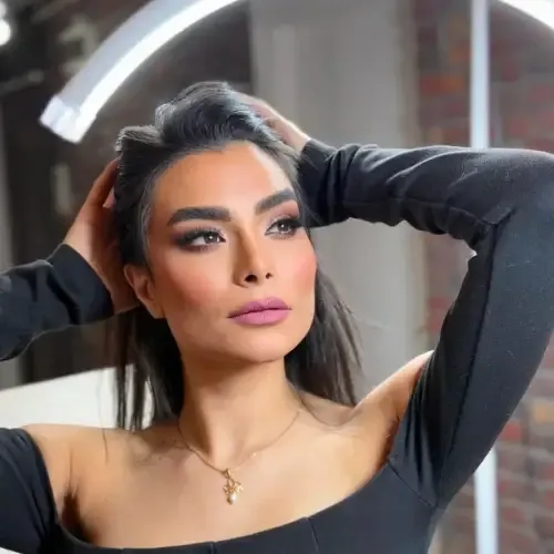 The same client after party & evening glam by Studio Name