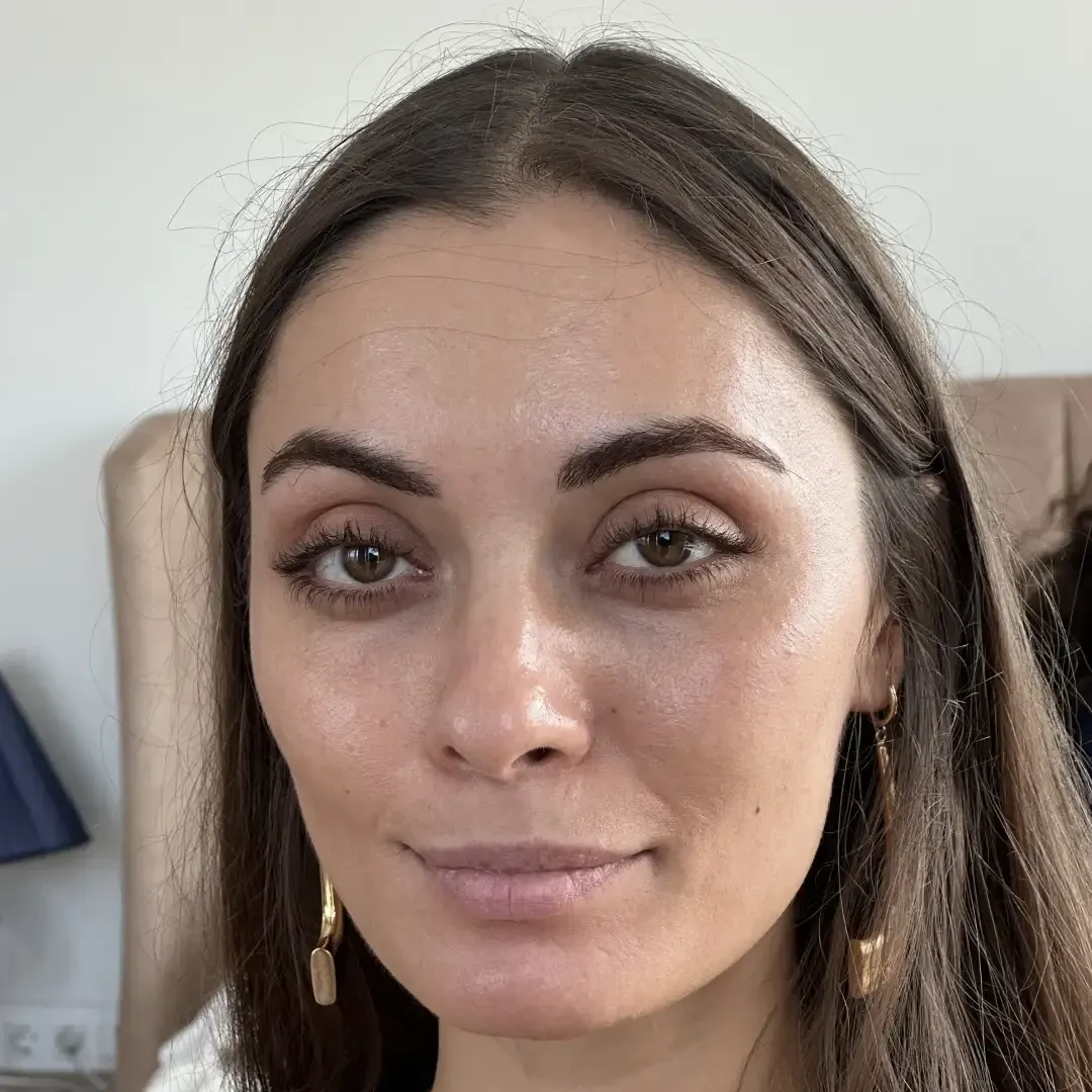 Client before photoshoot makeup by Studio Name
